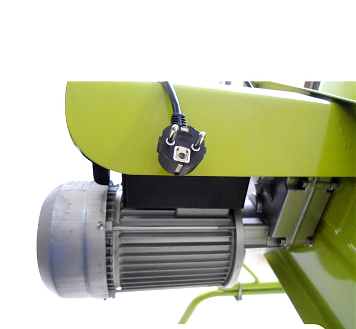 地式正反轉(zhuǎn)自動卸料小型攪拌機(jī)電機(jī)局部細(xì)節(jié)圖展示--河北東圣吊索具制造有限公司--小型攪拌機(jī)|石材夾具|液壓堆高車|手動叉車