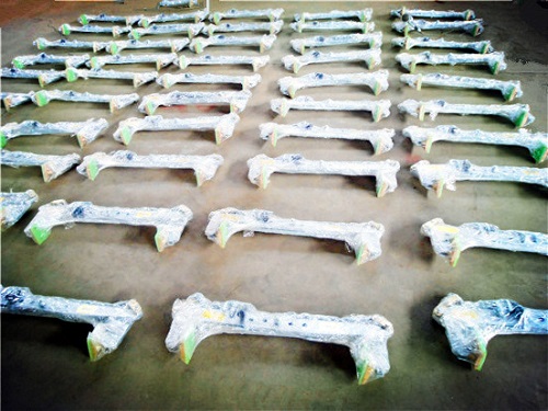 大理石板材搬運(yùn)工具打包完成待出口產(chǎn)品展示--河北東圣吊索具制造有限公司--小型攪拌機(jī)|石材夾具|液壓堆高車|手動(dòng)叉車